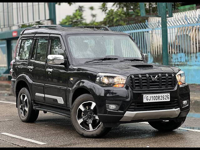 Used Mahindra Scorpio S11 MT 7S in Mumbai