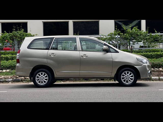 Used Toyota Innova [2012-2013] 2.5 G 7 STR BS-IV in Chandigarh