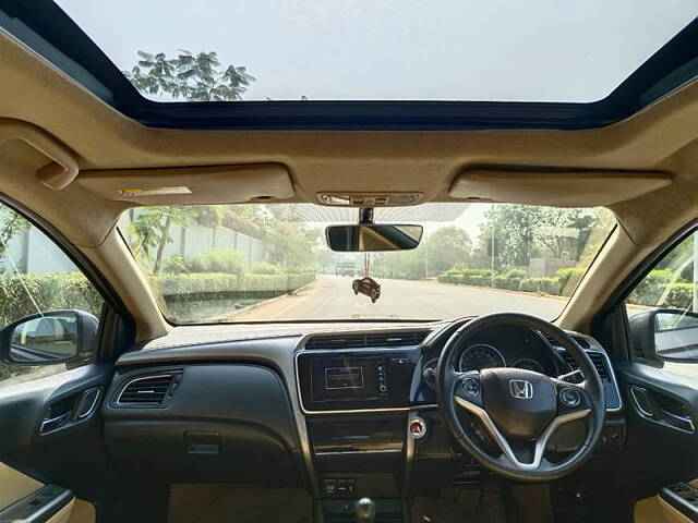 Used Honda City 4th Generation V Petrol [2017-2019] in Ahmedabad