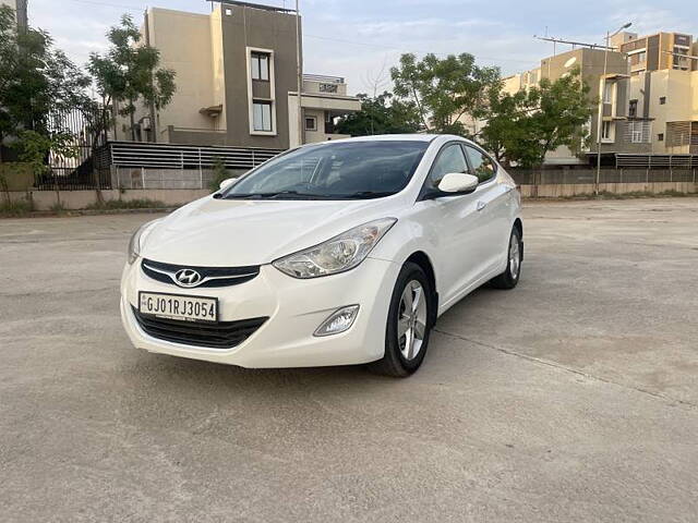 Used Hyundai Elantra SX (O) 1.5 AT in Ahmedabad