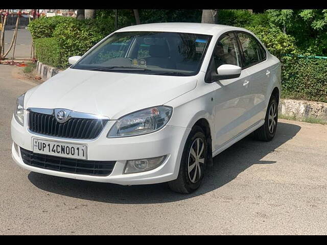 Used Skoda Rapid Ambition 1.6 MPI AT in Delhi