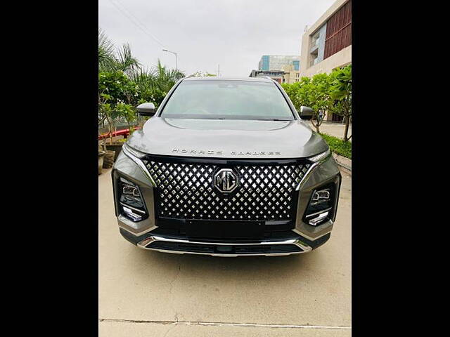 Used MG Hector Plus Savvy Pro 1.5 Turbo Petrol CVT 6 STR Dual Tone in Ahmedabad