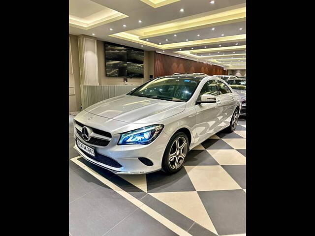 Used Mercedes-Benz CLA [2015-2016] 200 Petrol Sport  (CBU) in Delhi