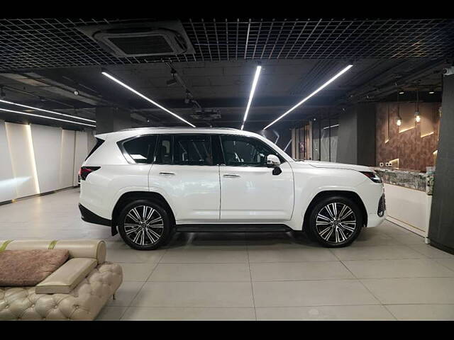 Used Lexus LX 500d in Kanpur