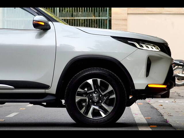 Used Toyota Fortuner 4X4 AT 2.8 Legender in Delhi