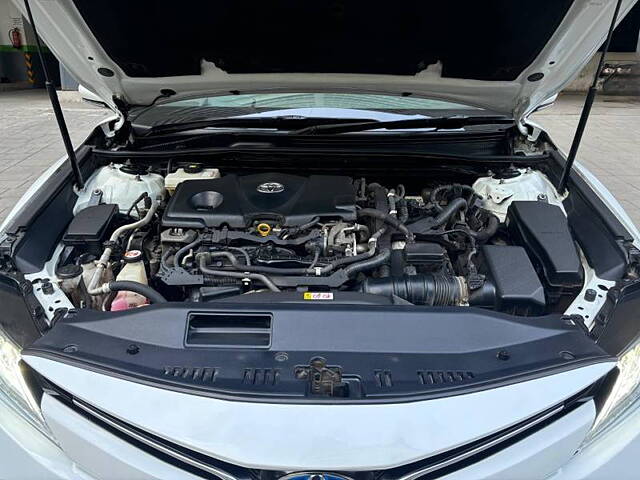 Used Toyota Camry Hybrid in Mumbai