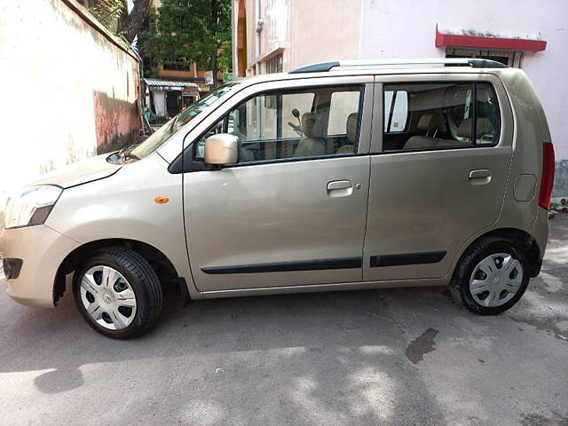 Used Maruti Suzuki Wagon R 1.0 [2014-2019] VXI in Kolkata