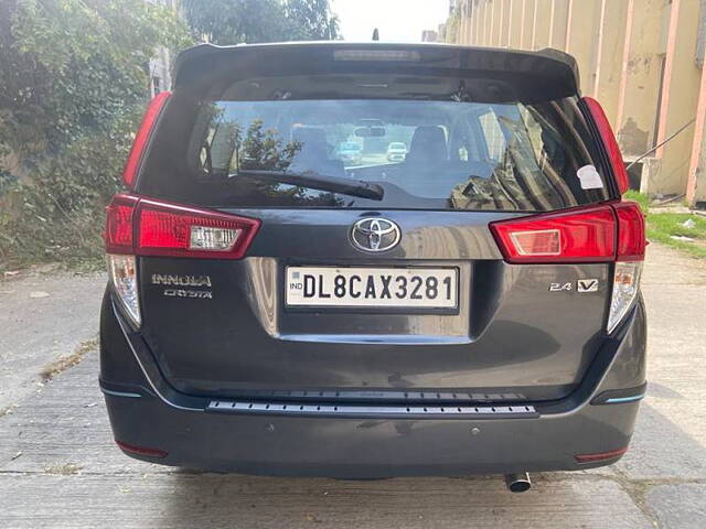 Used Toyota Innova Crysta [2016-2020] 2.4 V Diesel in Delhi