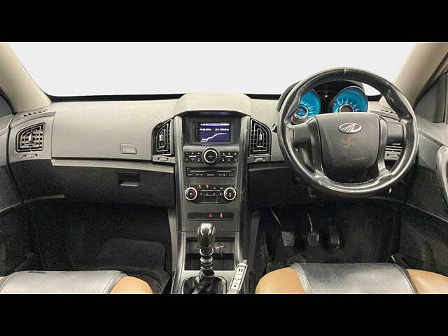 Used Mahindra XUV500 W5 [2018-2020] in Delhi