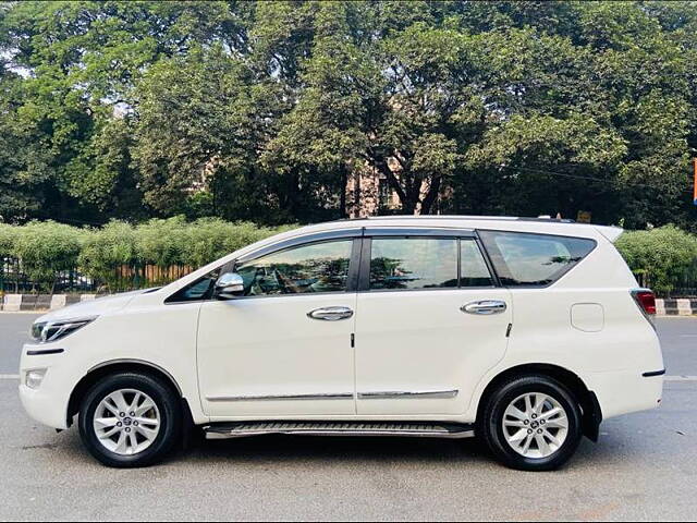 Used Toyota Innova Crysta [2016-2020] 2.4 GX 7 STR [2016-2020] in Delhi