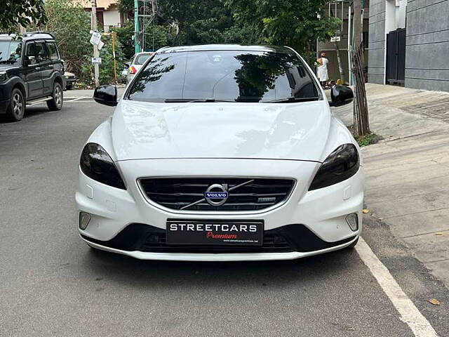 Used Volvo V40 [2016-2019] D3 R-Design in Bangalore