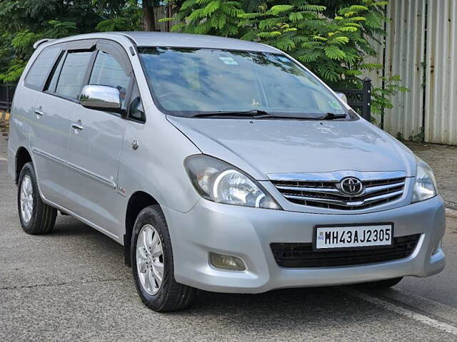 Used Toyota Innova [2009-2012] 2.5 GX 8 STR BS-IV in Mumbai