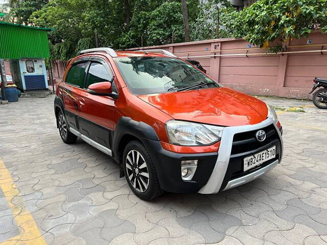 Used Toyota Etios Cross 1.2 G in Kolkata