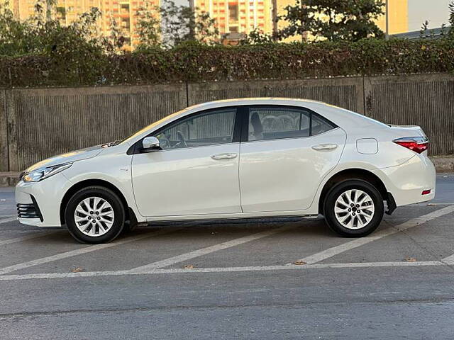 Used Toyota Corolla Altis G Petrol in Mumbai