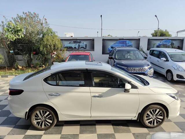 Used Honda City 4th Generation ZX Petrol in Kheda