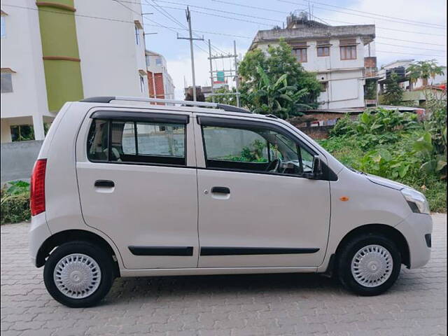 Used Maruti Suzuki Wagon R 1.0 [2014-2019] LXI ABS in Guwahati