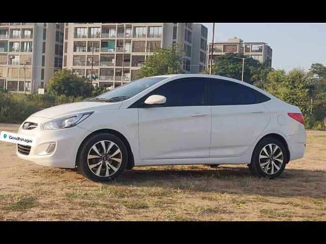 Used Hyundai Verna [2011-2015] Fluidic 1.6 CRDi in Gandhinagar