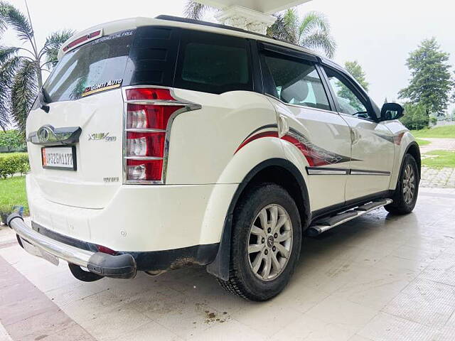 Used Mahindra XUV500 [2015-2018] W10 1.99 in Lucknow