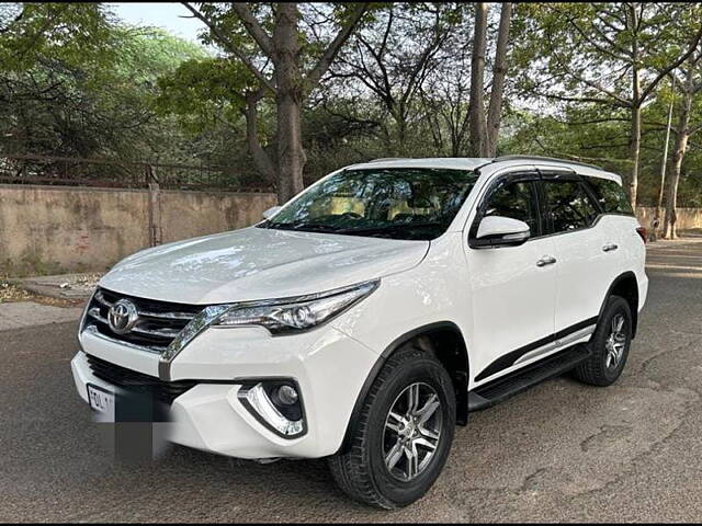 Used Toyota Fortuner [2016-2021] 2.8 4x2 AT [2016-2020] in Delhi