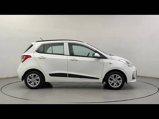 Used Hyundai Grand i10 Magna 1.2 Kappa VTVT in Ahmedabad