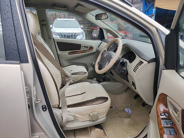 Used Toyota Innova [2009-2012] 2.5 GX 8 STR BS-IV in Mumbai