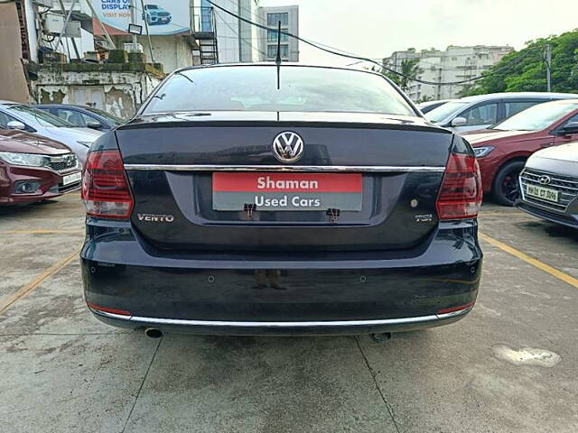 Used Volkswagen Vento [2015-2019] Highline Plus 1.2 (P) AT 16 Alloy in Mumbai