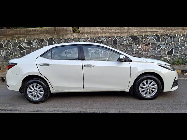 Used Toyota Corolla Altis G Petrol in Mumbai