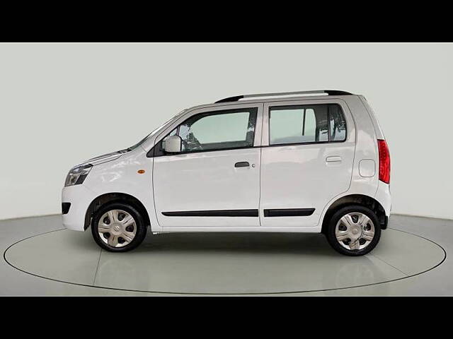 Used Maruti Suzuki Wagon R 1.0 [2014-2019] VXI in Ahmedabad