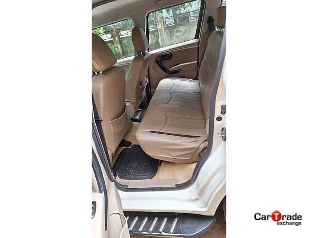 Used Mahindra TUV300 [2015-2019] T6 in Hyderabad