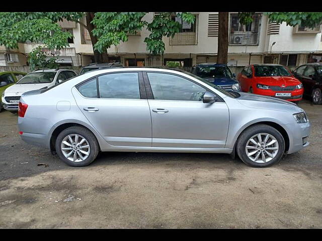 Used Skoda Octavia [2017-2021] 1.8 TSI Style Plus AT [2017] in Mumbai