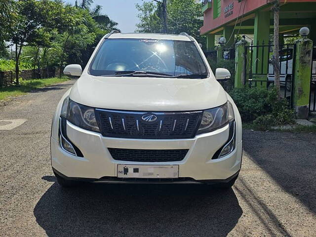 Used 2017 Mahindra XUV500 in Kolkata