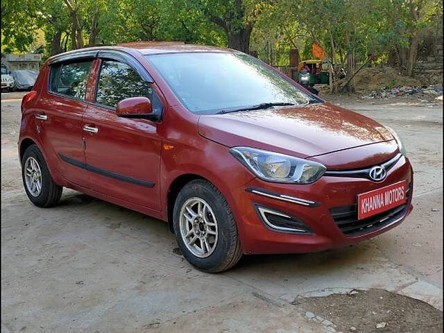 Used 2013 Hyundai i20 in Delhi