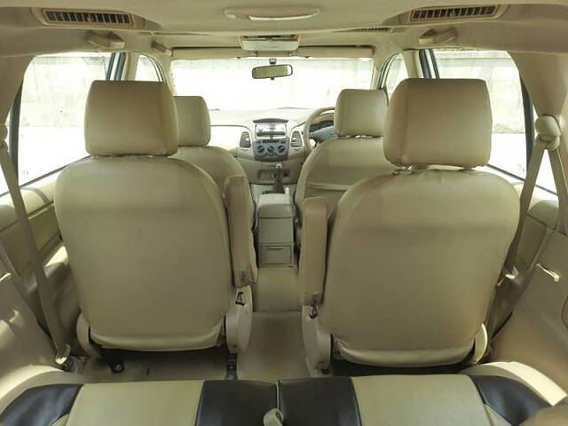 Used Toyota Innova [2012-2013] 2.5 G 8 STR BS-IV in Ahmedabad