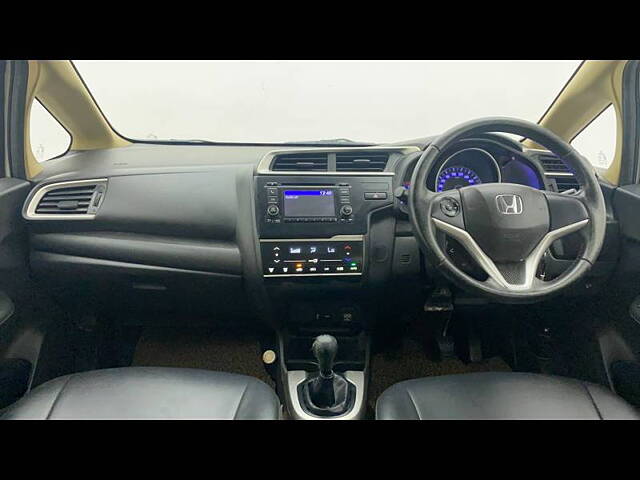 Used Honda Jazz [2015-2018] V Petrol in Delhi