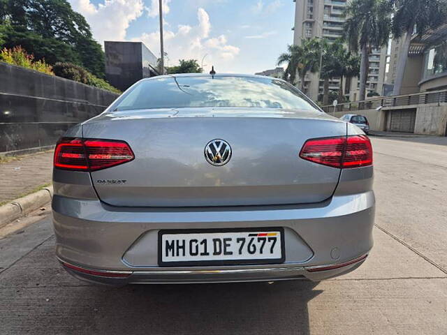 Used Volkswagen Passat Highline in Pune