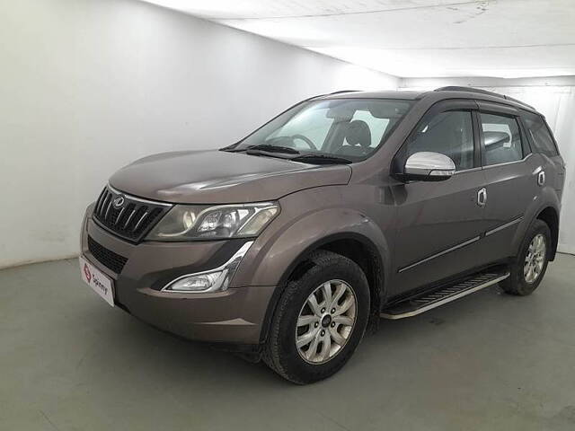 Used 2017 Mahindra XUV500 in Indore