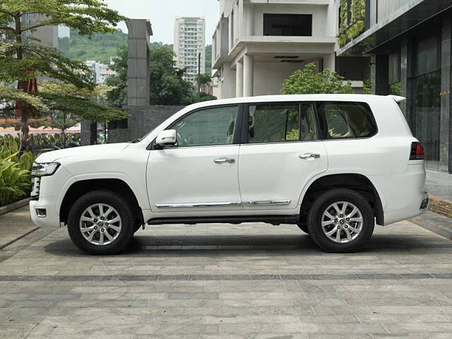 Used Toyota Land Cruiser [2011-2015] LC 200 VX in Pune