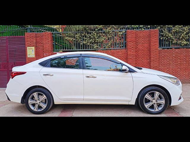 Used Hyundai Verna [2017-2020] SX Plus 1.6 VTVT AT in Delhi