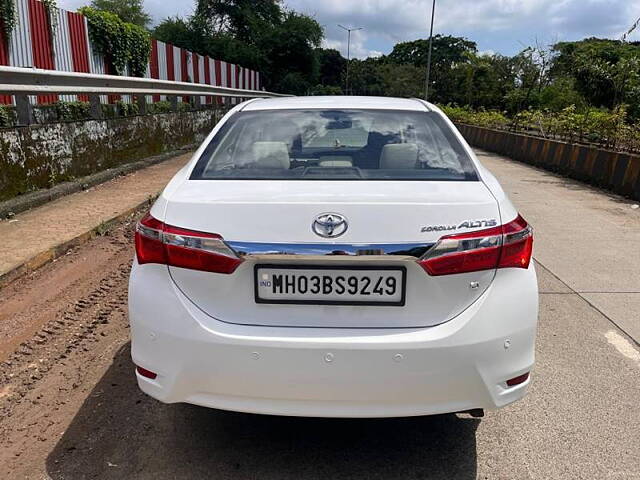 Used Toyota Corolla Altis [2011-2014] 1.8 J in Mumbai