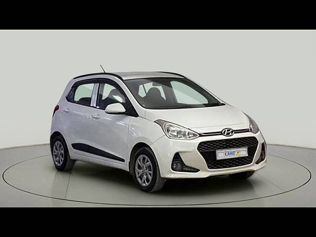 Used 2020 Hyundai Grand i10 in Delhi