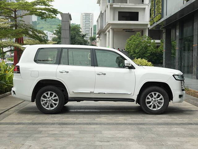 Used Toyota Land Cruiser [2011-2015] LC 200 VX in Mumbai