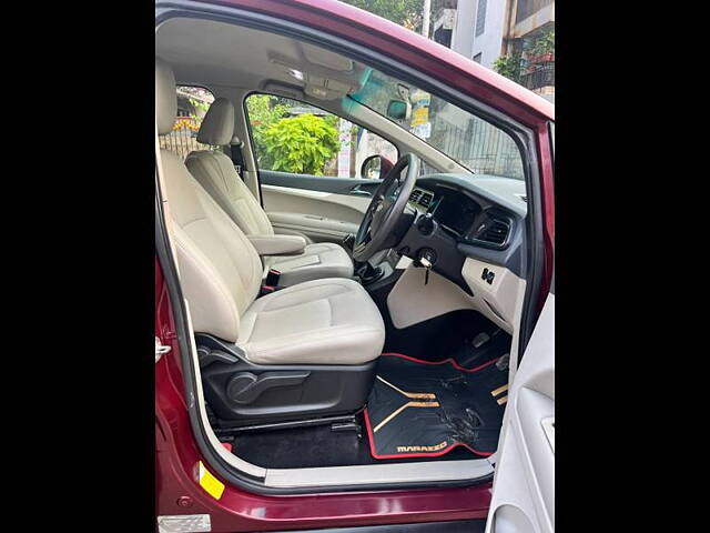 Used Mahindra Marazzo [2018-2020] M8 7 STR in Mumbai