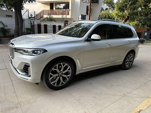 Used BMW X7 [2019-2023] xDrive30d DPE Signature 7STR in Hyderabad