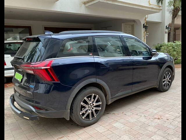 Used Mahindra XUV700 AX 7 Diesel  AT Luxury Pack 7 STR [2021] in Ahmedabad