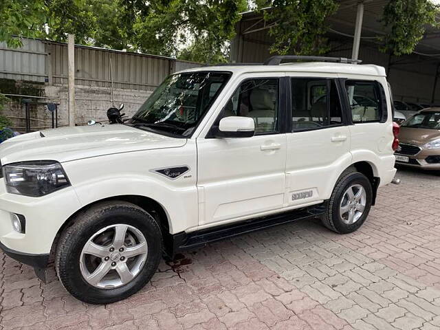 Used Mahindra Scorpio 2021 S9 2WD 8 STR in Lucknow