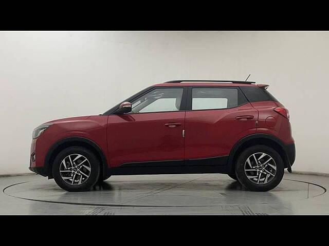 Used Mahindra XUV300 [2019-2024] W8 (O) 1.5 Diesel AMT in Hyderabad