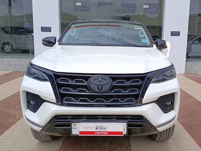 Used Toyota Fortuner 4X4 MT 2.8 Diesel in Guwahati