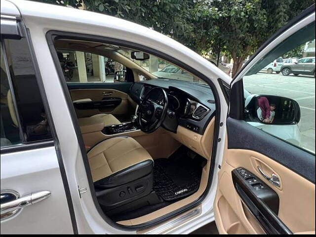 Used Kia Carnival [2020-2023] Limousine Plus 7 STR in Ahmedabad