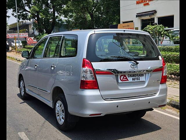 Used Toyota Innova [2013-2014] 2.5 GX 7 STR BS-III in Chandigarh