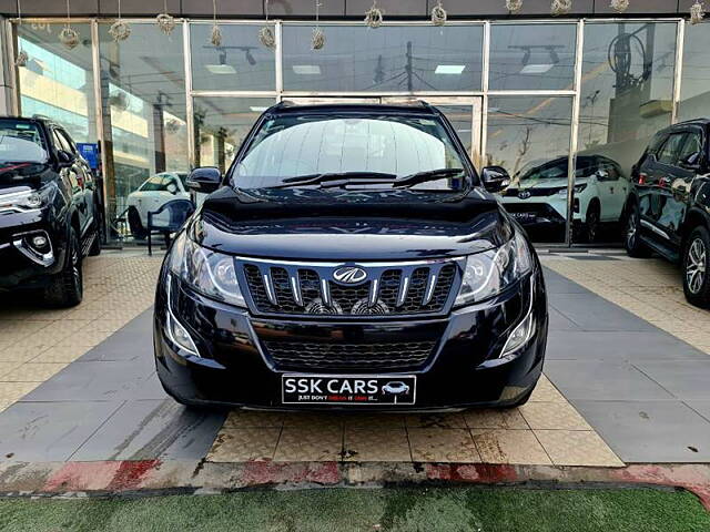 Used Mahindra XUV500 [2015-2018] W10 in Lucknow